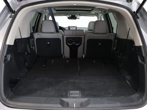 Used 2023 Honda Pilot Touring image 33