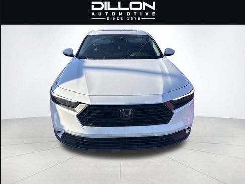 Used 2023 Honda Accord EX image 1