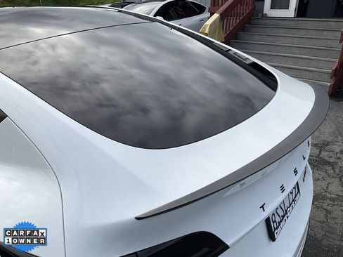 Used 2020 Tesla Model Y Long Range image 87