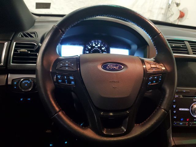 Used 2017 Ford Explorer Sport w/ Equipment Group 401A AWD/4WD image 16