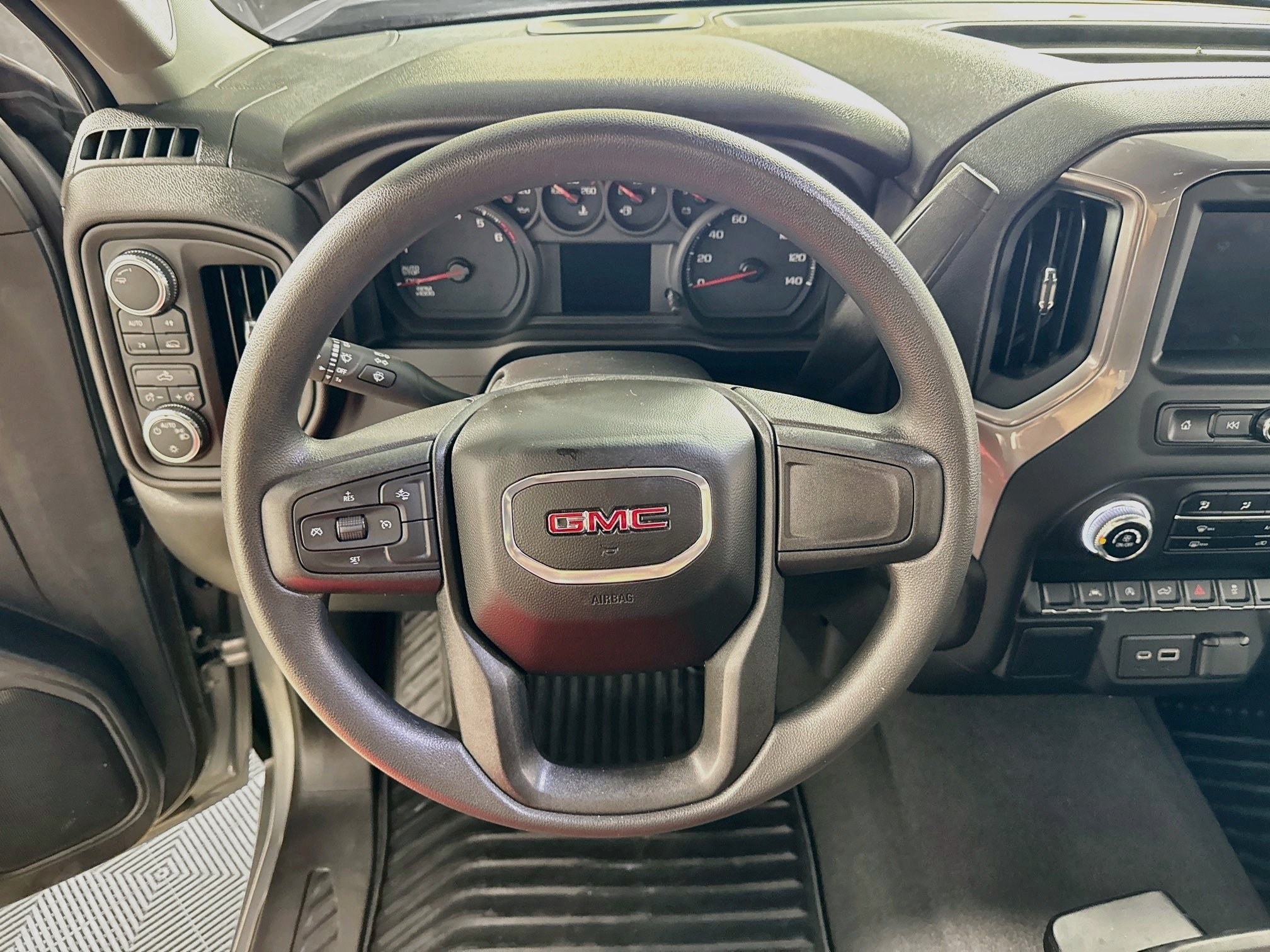 Used 2023 GMC Sierra 1500 Pro w/ Graphite Edition AWD/4WD image 13