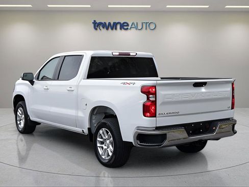 Used 2023 Chevrolet Silverado 1500 LT AWD/4WD image 4