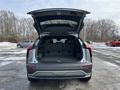 New 2026 Chevrolet Blazer EV LT image 17