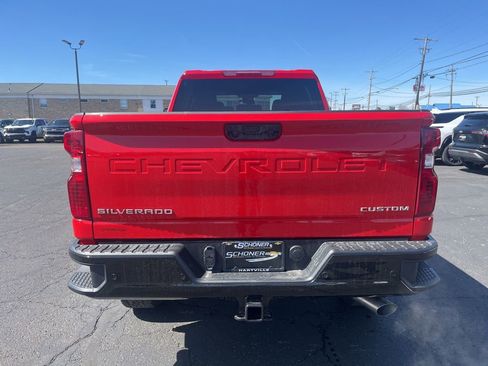 New 2026 Chevrolet Silverado 2500 Custom w/ Custom Value Package AWD/4WD image 4