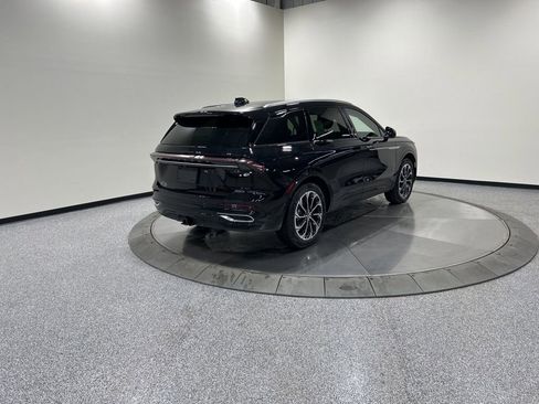 New 2026 Lincoln Nautilus Reserve AWD/4WD image 5