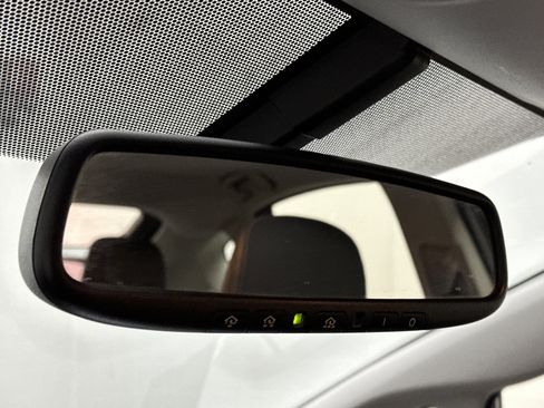 Used 2015 Toyota Prius Four image 32