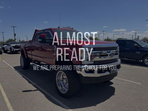 Used 2019 Ford F350 Lariat w/ Lariat Ultimate Package AWD/4WD image 5