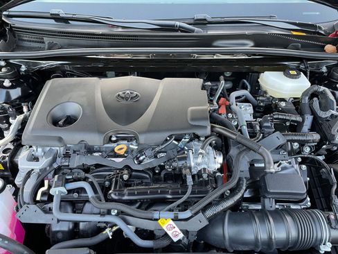 Used 2025 Toyota Camry LE image 25