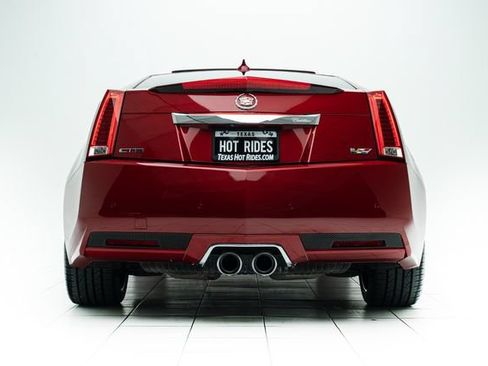 Used 2013 Cadillac CTS V RWD image 16