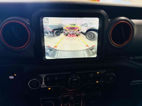 Used 2022 Jeep Gladiator Mojave w/ LED Lighting Group image 45