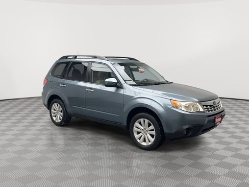 Used 2012 Subaru Forester 2.5X Limited image 36