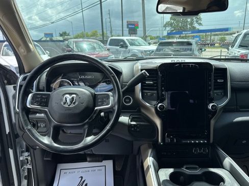 Used 2019 RAM 2500 Laramie AWD/4WD image 6