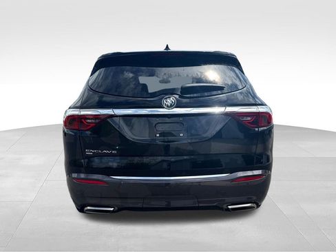 Used 2024 Buick Enclave Essence AWD/4WD image 14