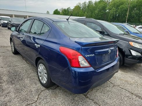 Used 2018 Nissan Versa SV FWD image 12
