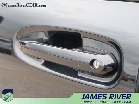 Used 2024 Toyota Sienna LE FWD image 18