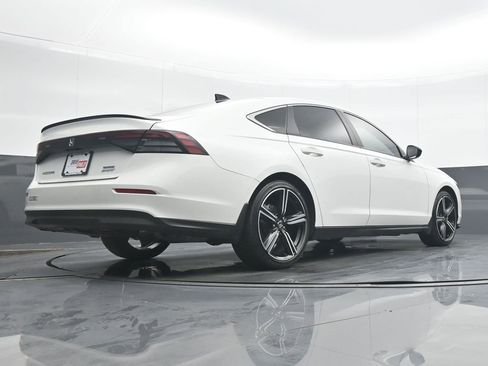 Used 2023 Honda Accord Sport image 30