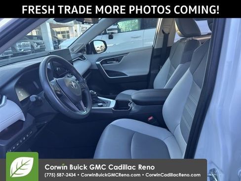 Used 2024 Toyota RAV4 Limited image 10