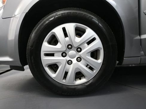Used 2014 Dodge Grand Caravan SE w/ Quick Order Package 29E SE FWD image 16
