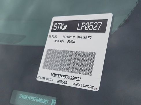Certified 2023 Ford Explorer ST-Line w/ Class IV Trailer Tow Package RWD image 31