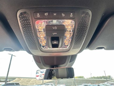 Used 2024 Mercedes-Benz GLE 450 GLE 450 image 24