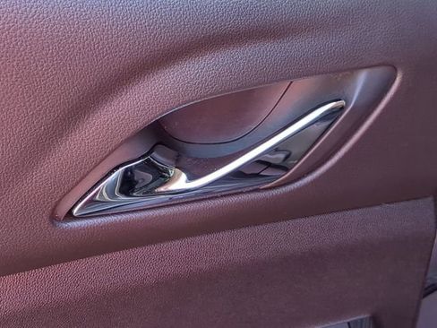 Used 2022 GMC Acadia SLT w/ Elevation Edition image 36