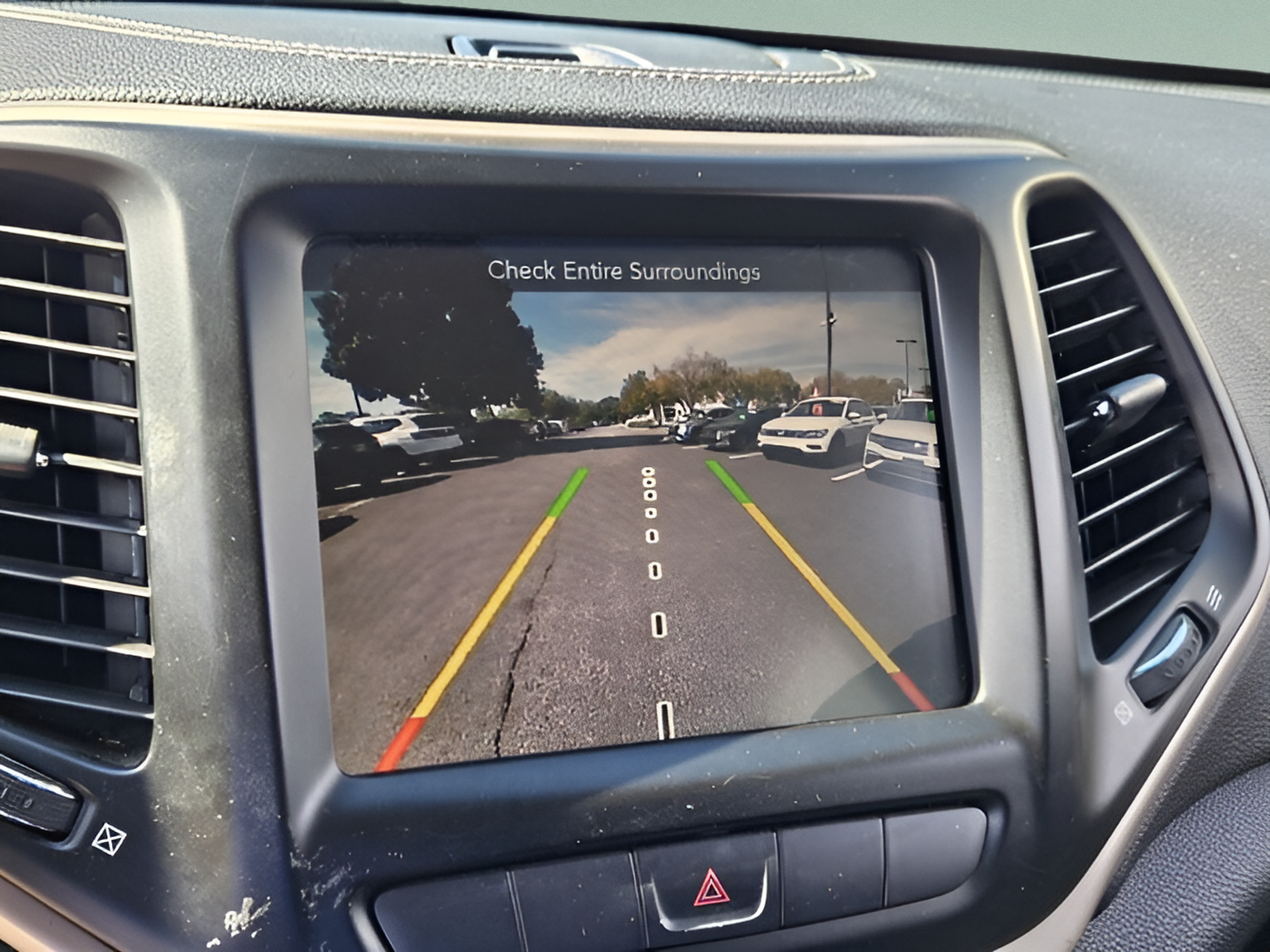 Used 2014 Jeep Cherokee Limited w/ Trailer Tow Group FWD image 19