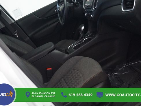 Used 2024 Chevrolet Equinox LT FWD image 8