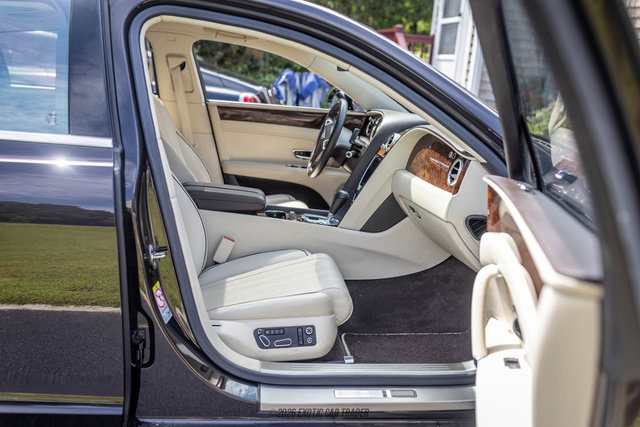 Used 2014 Bentley Flying Spur W12 AWD/4WD image 68