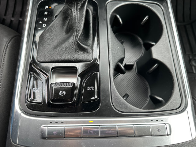 Used 2026 Kia Carnival EX FWD image 32