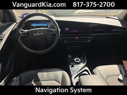 Certified 2024 Kia Niro Wind FWD image 4