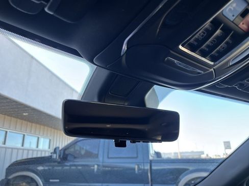 Used 2024 Jeep Grand Cherokee L Limited w/ Luxury Tech Group II image 40