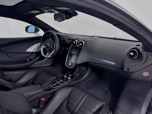Used 2025 McLaren GTS RWD image 9