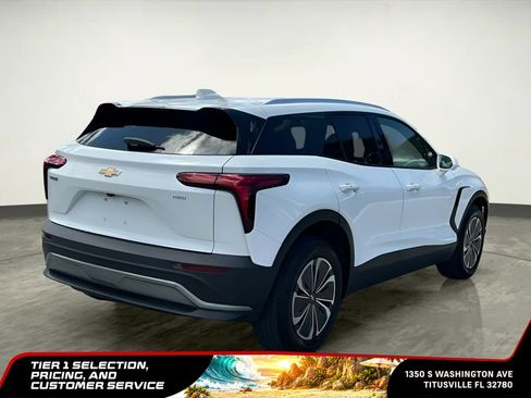 Used 2024 Chevrolet Blazer EV LT AWD/4WD image 12