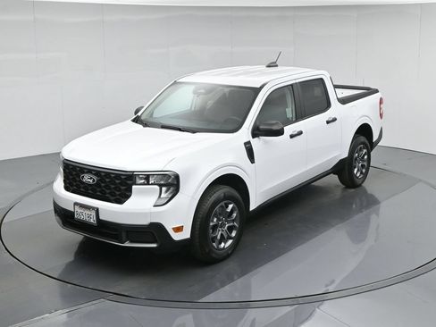 Used 2025 Ford Maverick XLT w/ 4K Tow Package AWD/4WD image 37