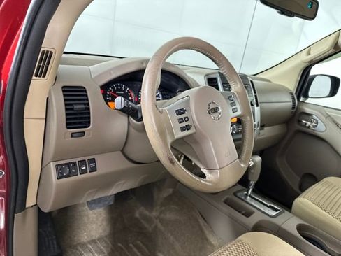 Used 2018 Nissan Frontier SV w/ Value Truck Package image 13