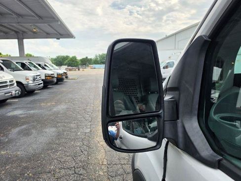 Used 2015 Ford Transit 250 148 Low Roof RWD image 24