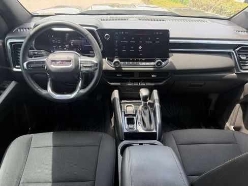 Used 2024 GMC Canyon Elevation w/ Convenience Package RWD image 9