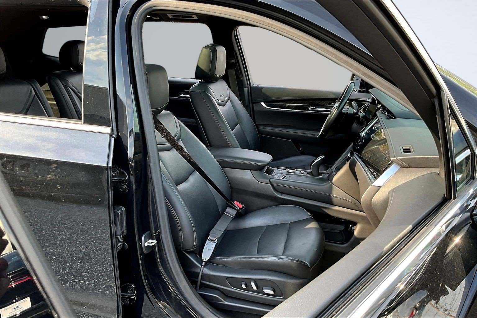 Used 2020 Cadillac XT6 Premium Luxury AWD/4WD image 27