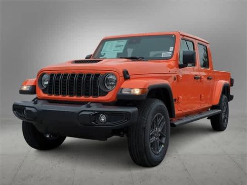 New 2025 Jeep Gladiator Sport image 4