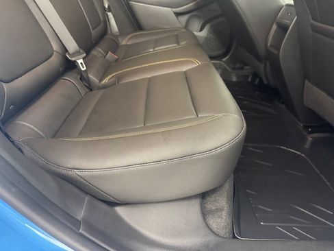 Used 2025 Chevrolet Trax ACTIV w/ Sunroof Package FWD image 32