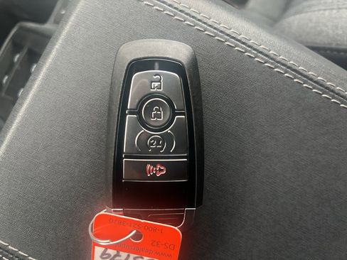 Used 2025 Ford Bronco Big Bend image 24