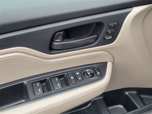 Used 2019 Honda Odyssey EX-L image 21