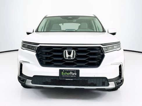 Used 2023 Honda Pilot EX-L image 2