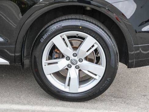 Used 2018 Audi Q5 2.0T Premium Plus w/ Premium Plus Package image 10