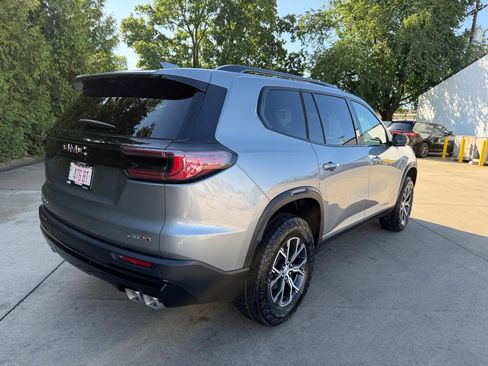 New 2026 GMC Acadia AT4 w/ Luxury Package AWD/4WD image 33