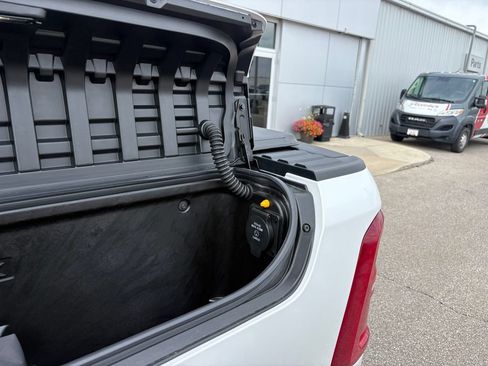 Used 2026 RAM 1500 Limited AWD/4WD image 23