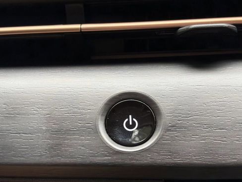 Certified 2024 Nissan Ariya FWD image 23