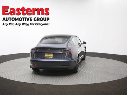 Used 2022 Tesla Model 3 Long Range AWD/4WD image 35