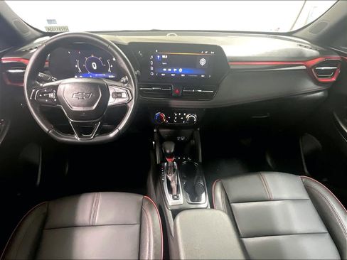 Used 2024 Chevrolet TrailBlazer RS w/ Driver Confidence Package image 22