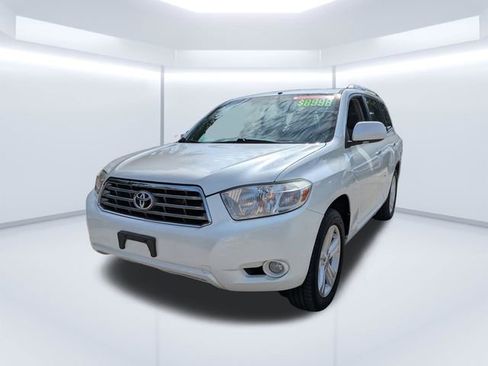 Used 2010 Toyota Highlander Limited AWD/4WD image 8